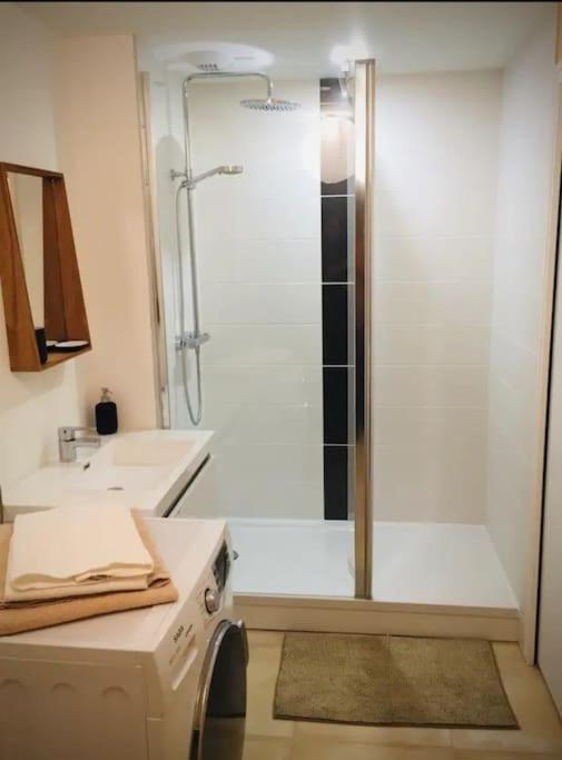 Appartement Calme Centre-Ville. Диеп Екстериор снимка